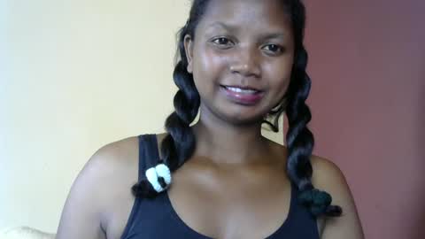 Snapshot of juicy_pretty chatting on March 2025 06:40:02 AM stellah online show from March 2025 06:40:02 AM