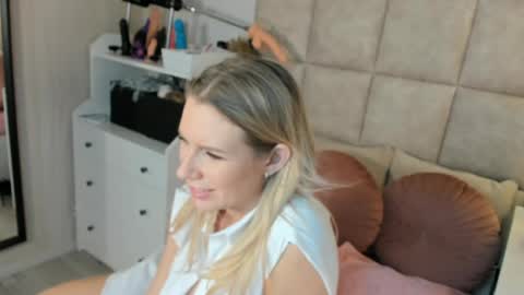Tatjana online show from April 2026 08:34:01 AM