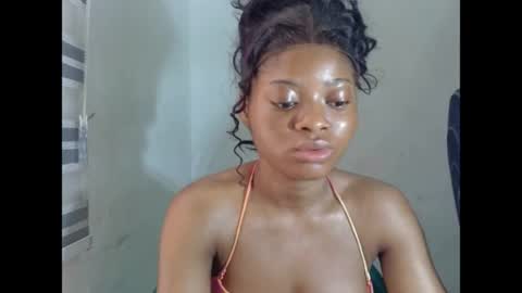 juicynpinkx online show from April 2026 08:50:02 AM