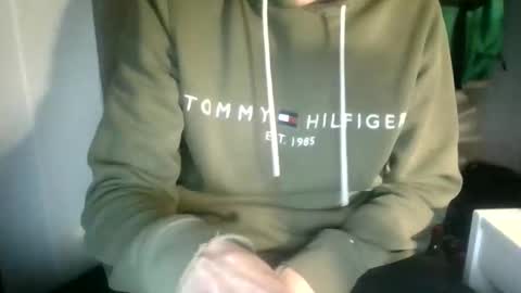 juju78juju online show from October 2025 05:43:02 AM