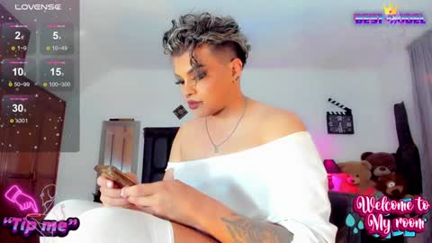 Jujubee online show from January 2025 09:47:02 PM