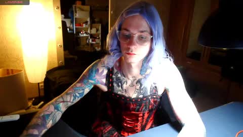 Julia online show from May 2026 06:24:01 PM