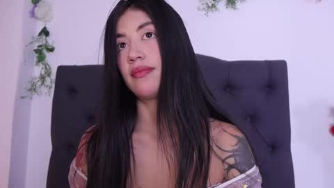 Julees online show from March 2026 08:24:01 PM