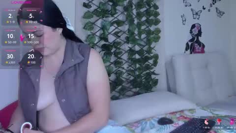 Juli online show from November 2025 05:11:01 PM