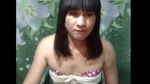 JULIA online show from May 2026 04:01:01 PM