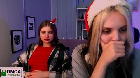 Julia  online show from December 2024 01:51:02 PM