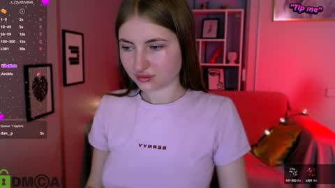 Julia  online show from February 2025 09:15:02 PM