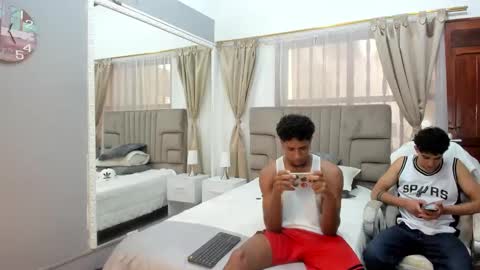 Snapshot of julian_billy chatting on January 2025 05:42:02 PM julian billy online show from January 2025 05:42:02 PM