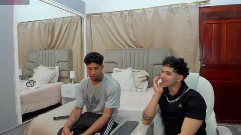 Snapshot of julian_billy chatting on February 2025 06:10:02 PM julian billy online show from February 2025 06:10:02 PM