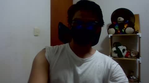 Snapshot of julian_mora7 chatting on March 2025 02:14:02 AM Julian Mora online show from March 2025 02:14:02 AM