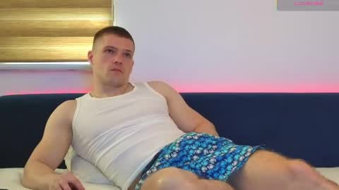 julian_turner online show from May 2026 01:06:01 PM