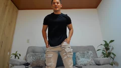 julian_wallace online show from December 2024 12:12:02 AM