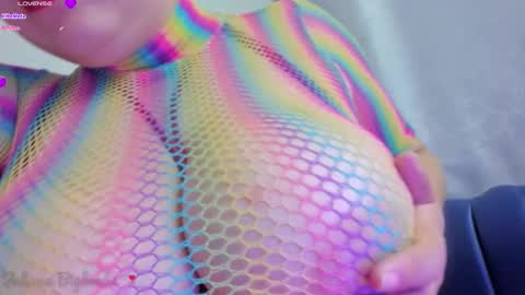 Juliana online show from September 2025 07:13:02 AM