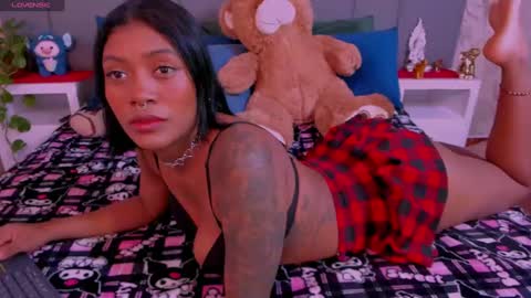 Snapshot of julianamiller chatting on January 2025 01:13:02 AM juli online show from January 2025 01:13:02 AM