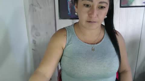 julianawet_25 online show from January 2026 08:24:02 PM