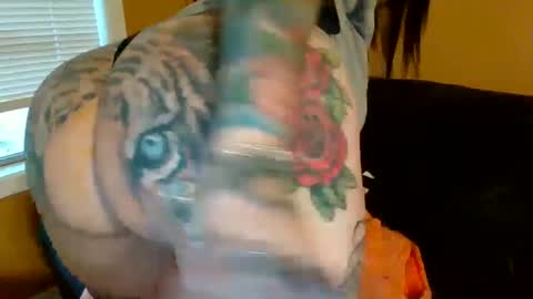 Snapshot of julianaxxxrose chatting on January 2025 03:39:01 PM Texas Mamasita online show from January 2025 03:39:01 PM