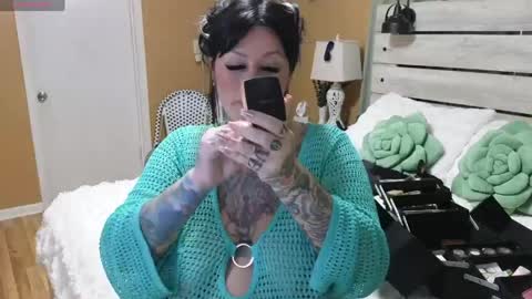 Snapshot of julianaxxxrose chatting on May 2026 03:17:02 PM Texas Mamasita online show from May 2026 03:17:02 PM
