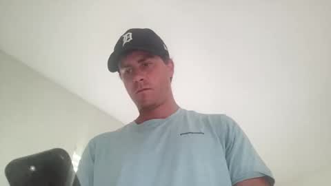 juliangregory9009 online show from May 2026 05:43:01 PM