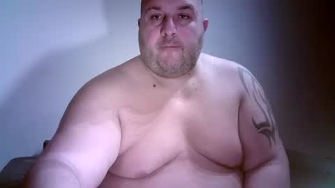 Juliano online show from November 2025 01:08:01 AM