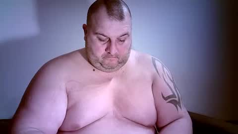 Juliano online show from February 2026 02:04:02 AM