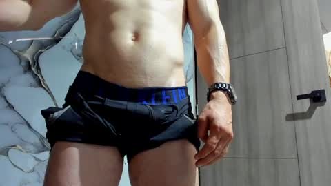 Snapshot of juliansexxx16 chatting on June 2026 12:03:01 PM Julian online show from June 2026 12:03:01 PM