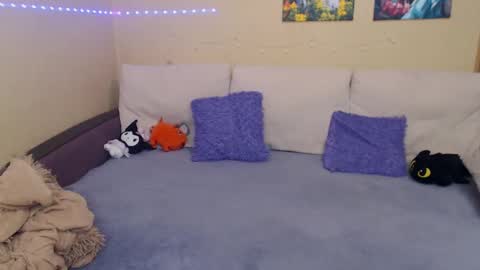 Jul online show from February 2025 03:05:02 PM