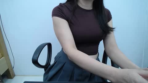 julie9x online show from September 2025 08:08:02 PM