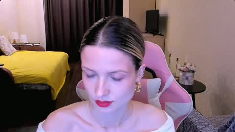 Julie online show from February 2026 04:58:02 PM