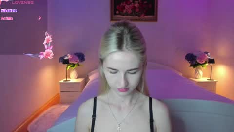 julieblazex online show from June 2026 08:55:01 PM