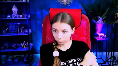 juliedaniel online show from September 2025 08:03:02 AM