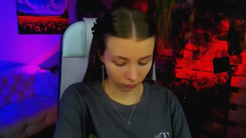 juliedaniel online show from September 2025 04:14:01 AM