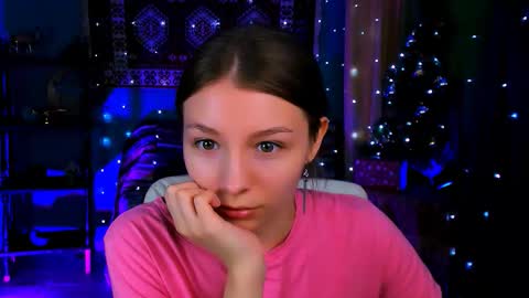 juliedaniel online show from December 2025 08:23:01 AM