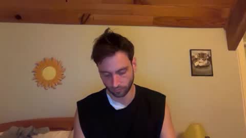 Snapshot of julien13240 chatting on March 2026 09:10:01 PM Frenchguy online show from March 2026 09:10:01 PM