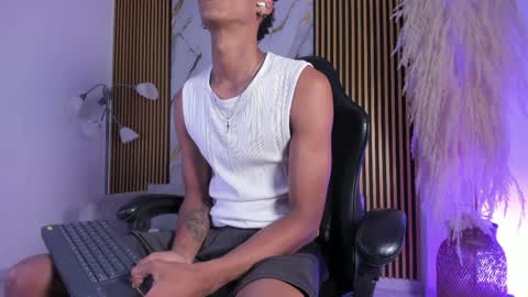 Julien online show from April 2026 11:30:02 AM