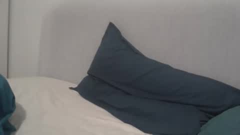 Snapshot of julienterrierl2l chatting on March 2026 07:20:02 PM Julienl2l online show from March 2026 07:20:02 PM