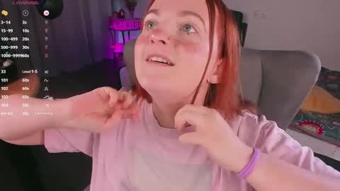 Snapshot of juliet_schoolgirl chatting on December 2024 10:49:02 PM Juliet online show from December 2024 10:49:02 PM
