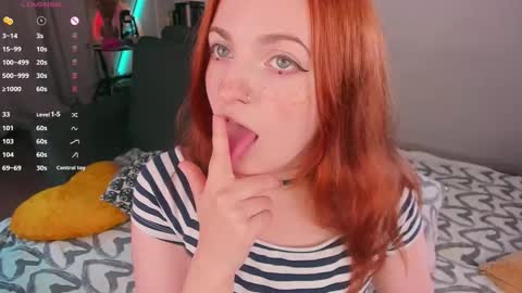 Snapshot of juliet_schoolgirl chatting on September 2025 10:10:02 PM Juliet online show from September 2025 10:10:02 PM