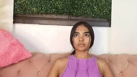 Juli online show from April 2026 06:57:01 PM