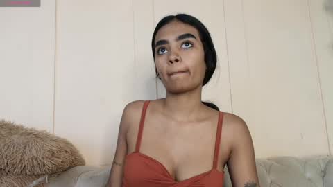 Juli online show from May 2026 07:29:01 PM