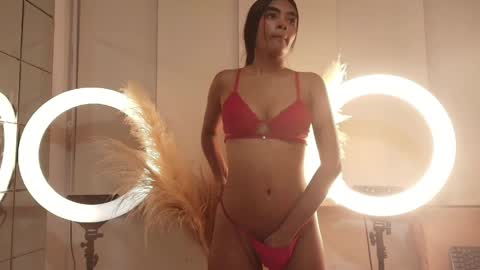 Juli online show from May 2026 09:24:01 PM