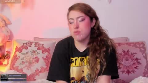 Juli  online show from September 2025 03:55:02 AM