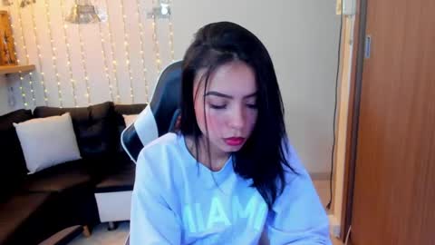 julieta_fn online show from April 2026 02:53:01 PM