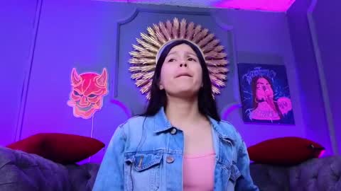  Julieta  online show from December 2024 11:48:01 AM