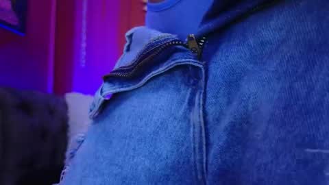  Julieta  online show from November 2025 11:54:02 AM