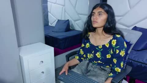 Julieta online show from January 2026 06:21:02 PM