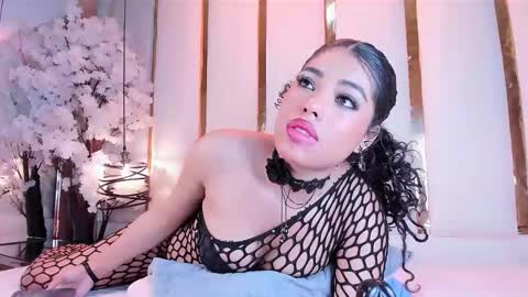 Julieta jackson  online show from March 2026 10:04:01 PM