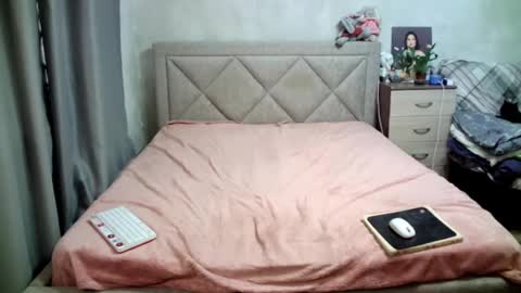 Snapshot of julietkalen chatting on February 2025 09:11:01 AM Julietkitty online show from February 2025 09:11:01 AM