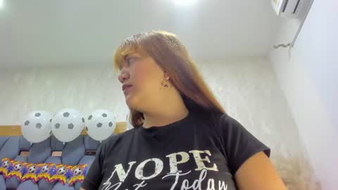 juliette_pretty_ online show from July 2026 07:13:01 PM