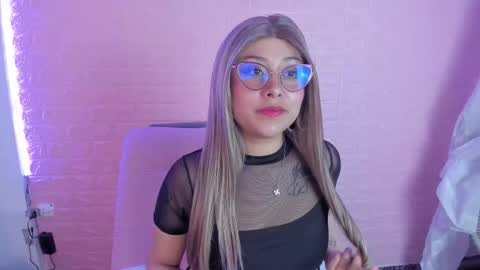 Julieta online show from November 2025 11:24:02 AM