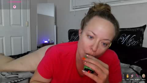 Juli Monroe online show from October 2025 03:40:02 AM